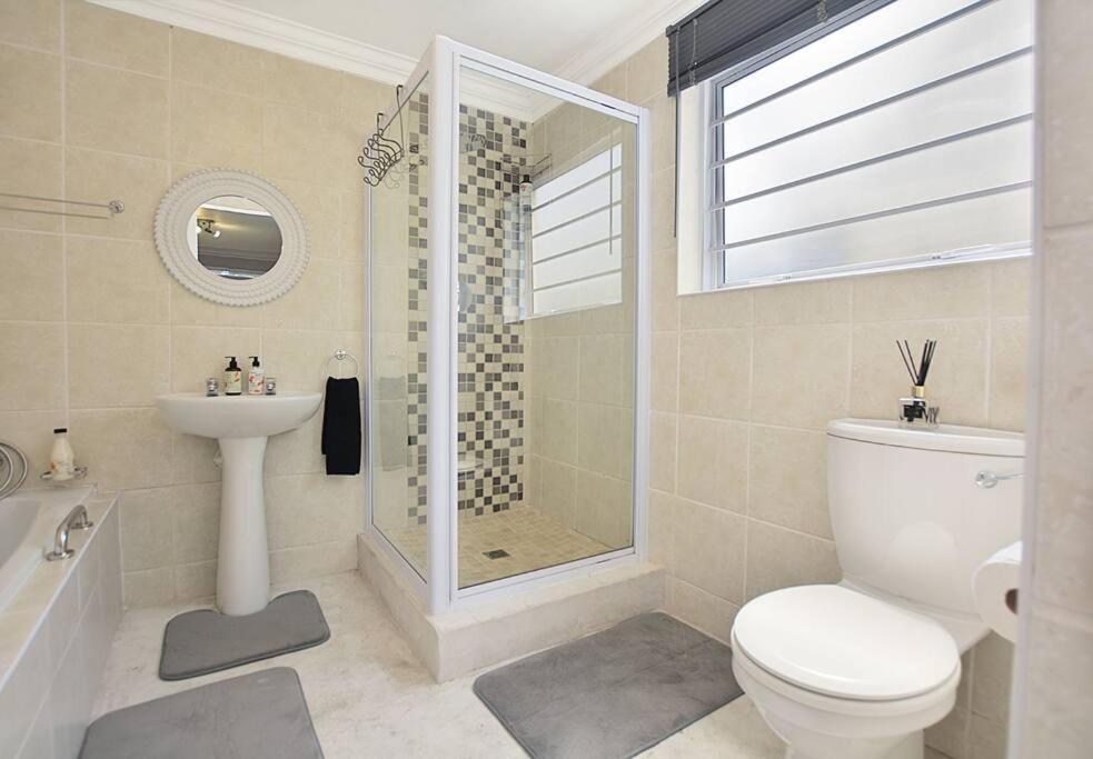 Apartment Flatlet 2.1km From Iconic Blaauwberg