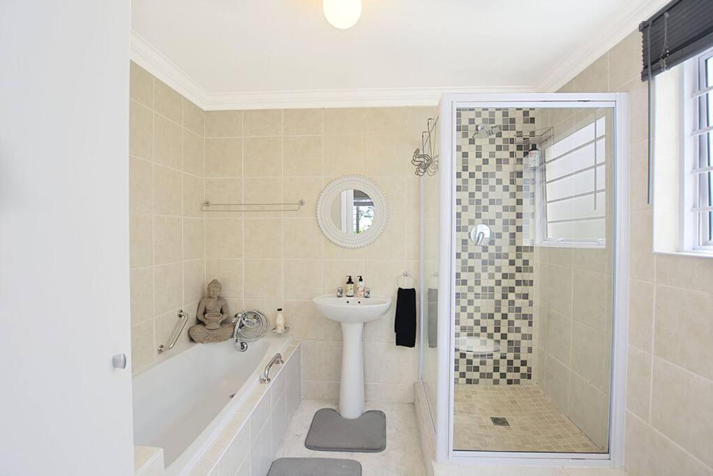 Flatlet 2.1km From Iconic Blaauwberg Apartment Kapstadt